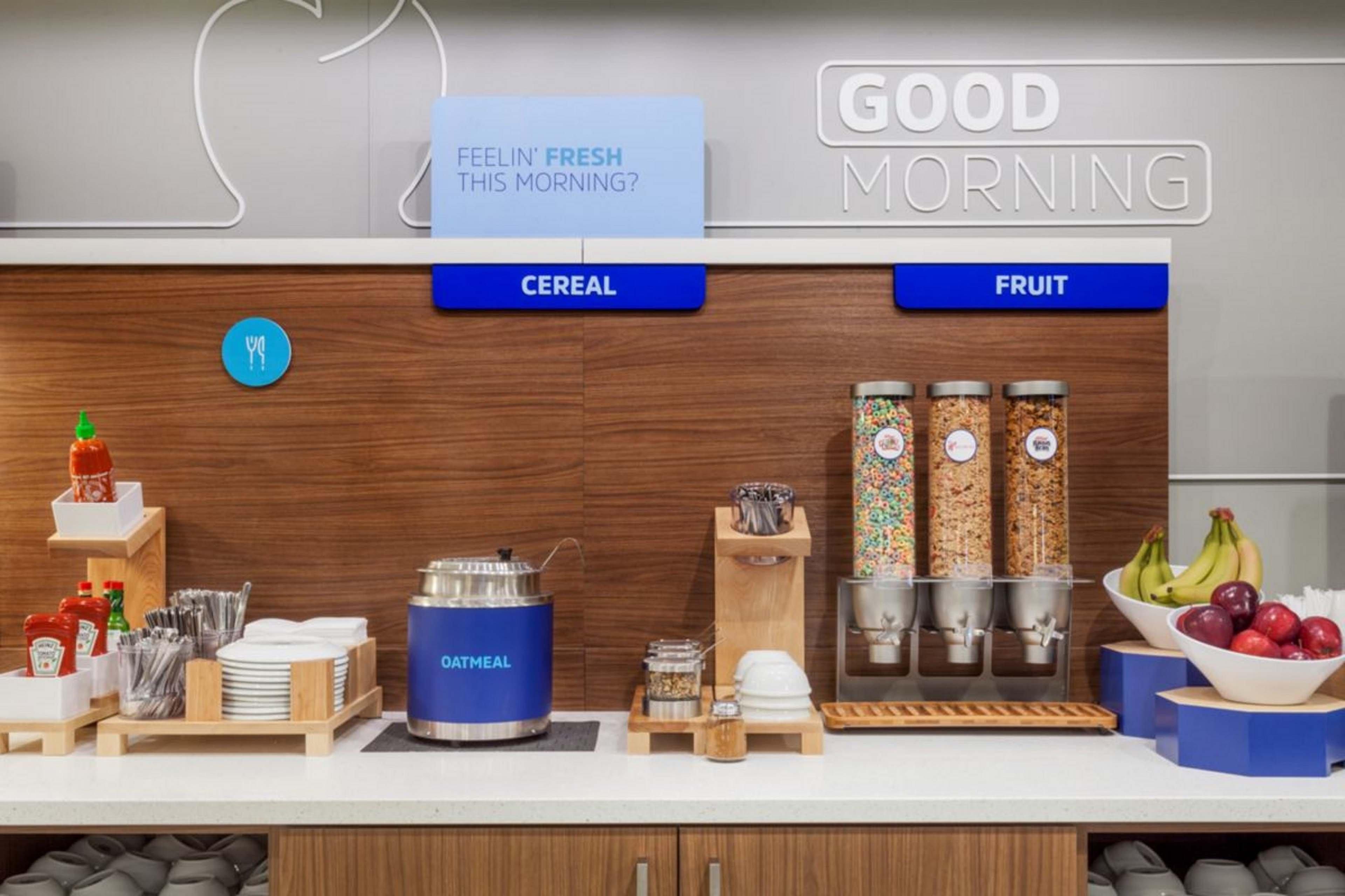 Holiday Inn Express Hotel & Suites-St. Paul By Ihg Vadnais Heights Exteriör bild