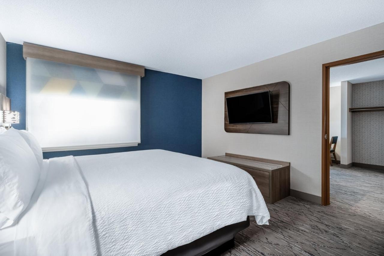 Holiday Inn Express Hotel & Suites-St. Paul By Ihg Vadnais Heights Exteriör bild