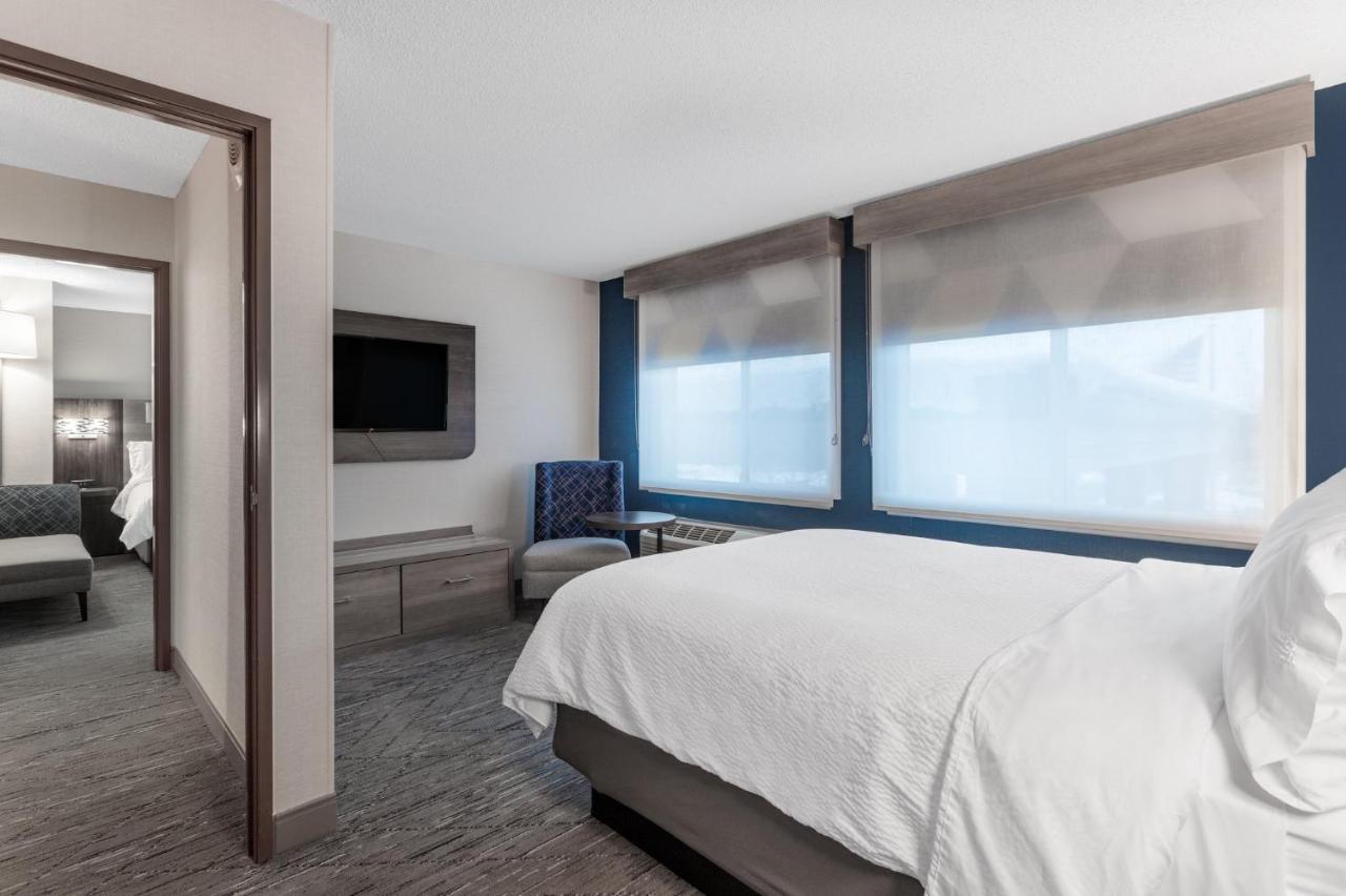 Holiday Inn Express Hotel & Suites-St. Paul By Ihg Vadnais Heights Exteriör bild