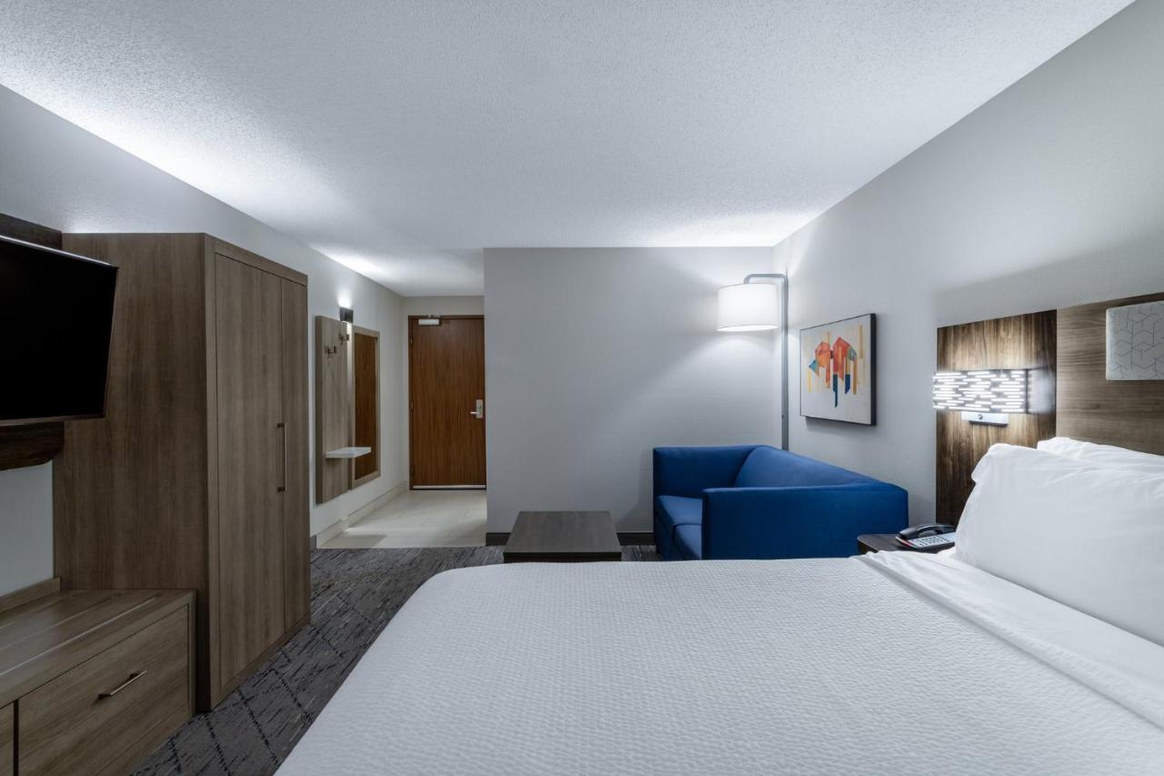 Holiday Inn Express Hotel & Suites-St. Paul By Ihg Vadnais Heights Exteriör bild