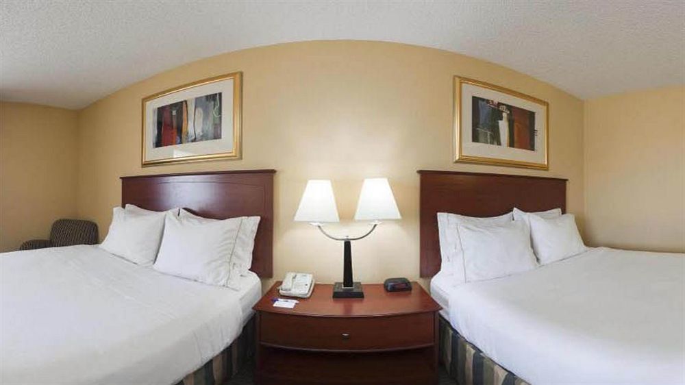 Holiday Inn Express Hotel & Suites-St. Paul By Ihg Vadnais Heights Exteriör bild
