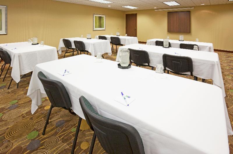 Holiday Inn Express Hotel & Suites-St. Paul By Ihg Vadnais Heights Exteriör bild